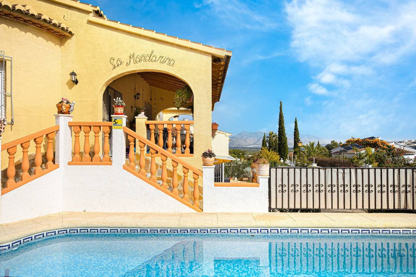 Foto 2 von 26: Ferienwohnung "La Mandarina" mit Bergblick, Pool, WLAN, Klimaanlage und Terrasse