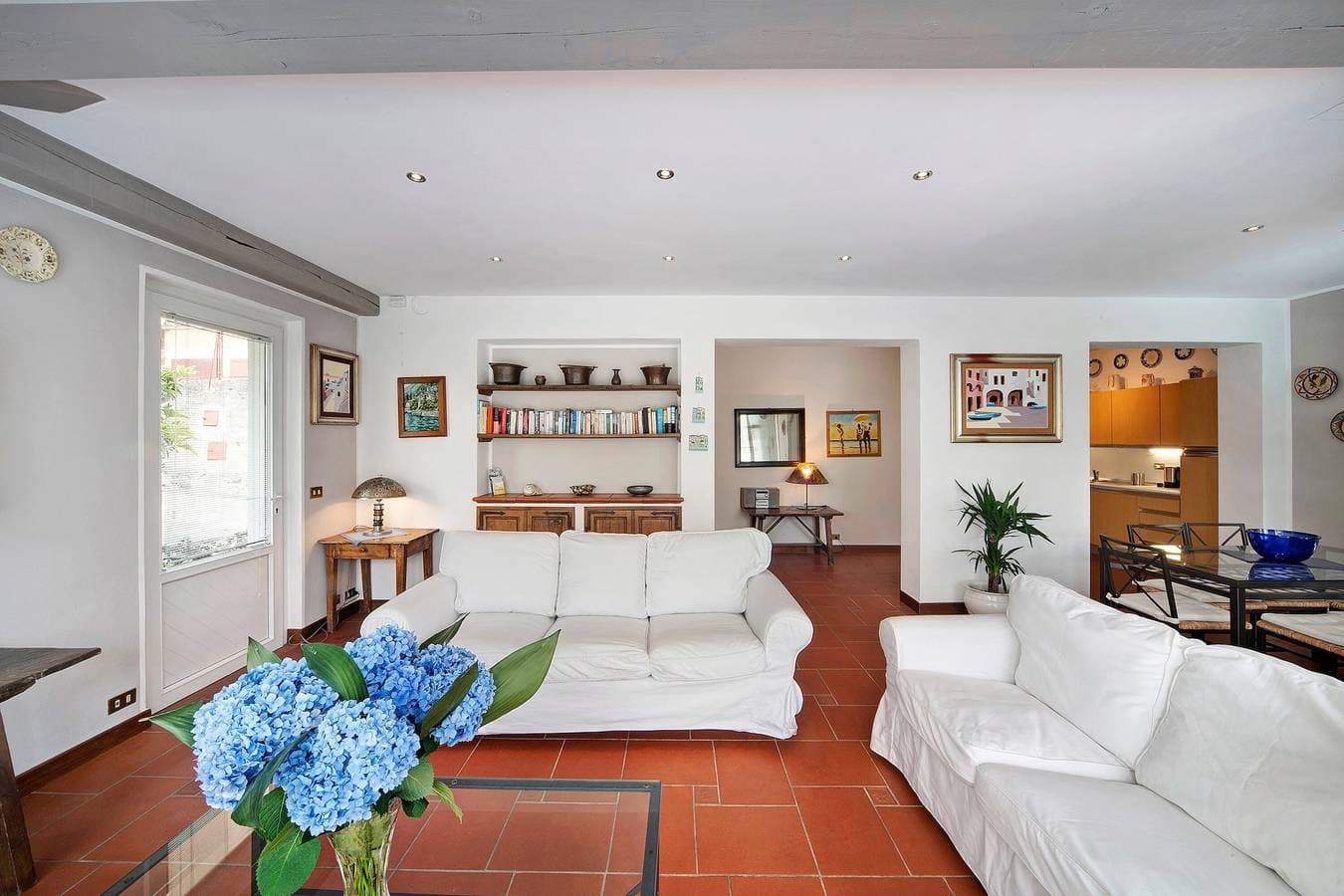 Foto 7 von 29: Haustierfreundliche Villa “Luxury Country House Domaso” mit Pool und Seeblick