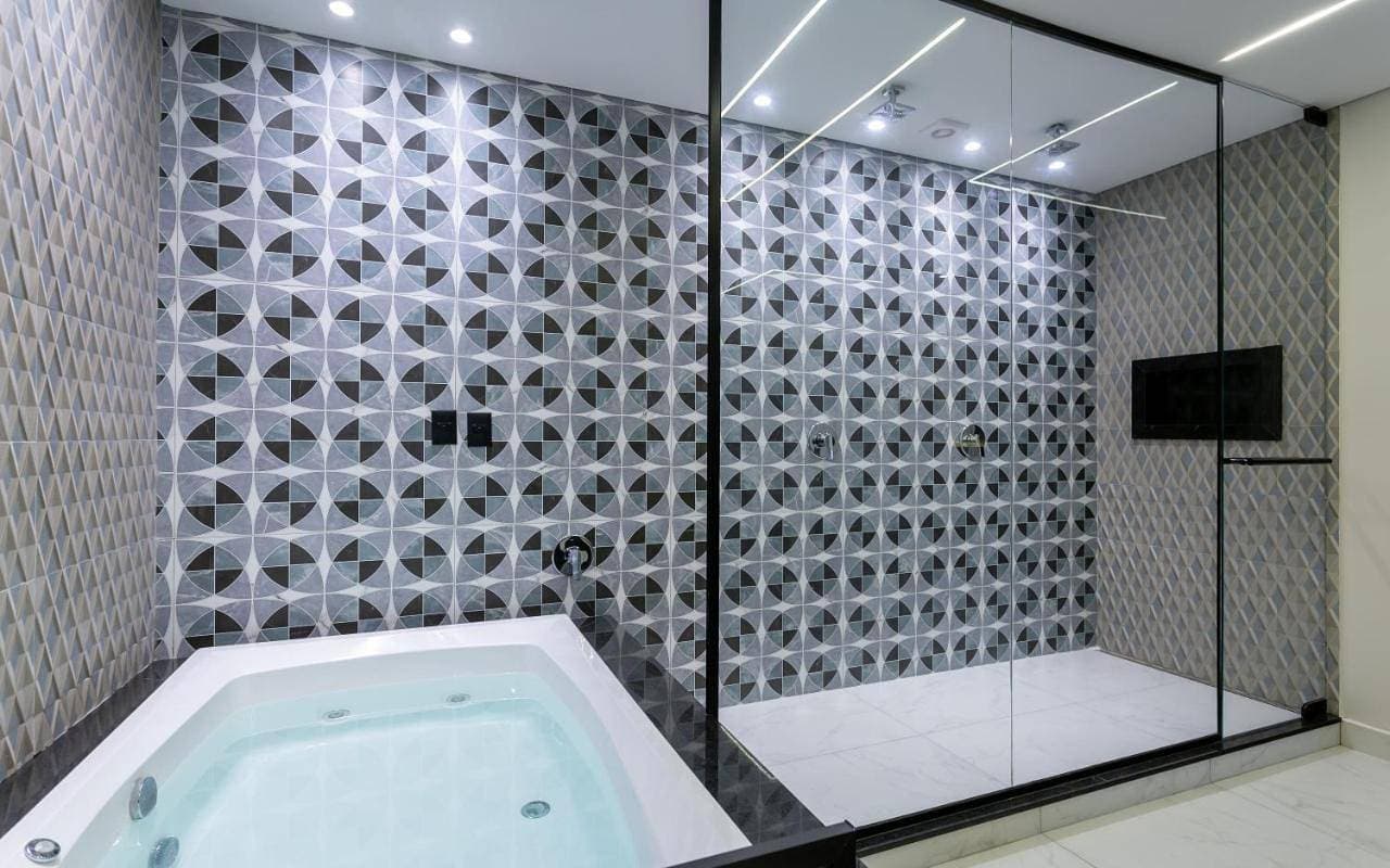 Foto 13 von 13: Studio with Spa Bath