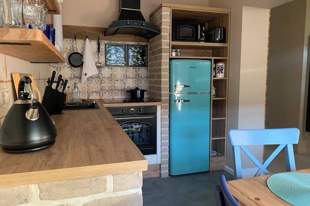 Foto 8 von 9: Cosy, renovated old house, w/ fireplace,10 min from the lake side. Pet friendly.