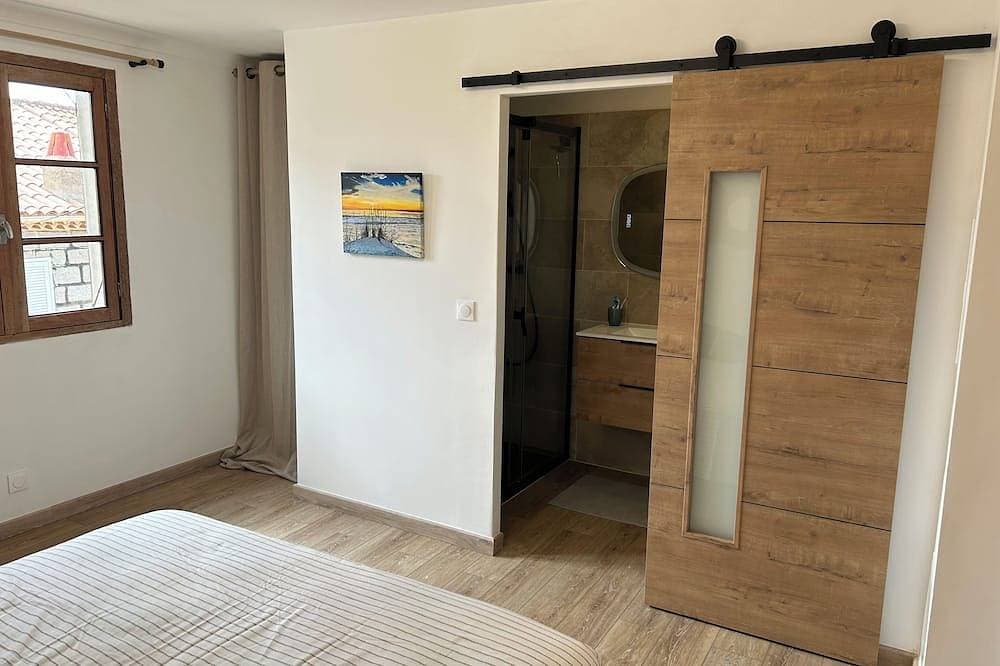 Foto 3 von 20: A 10 mn des Plages, Appartement Refait à Neuf au Cœur D'un Village Authentique