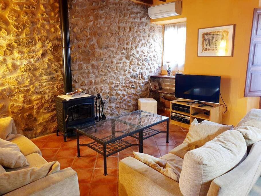 SOTIO, Village house in Campanet 1