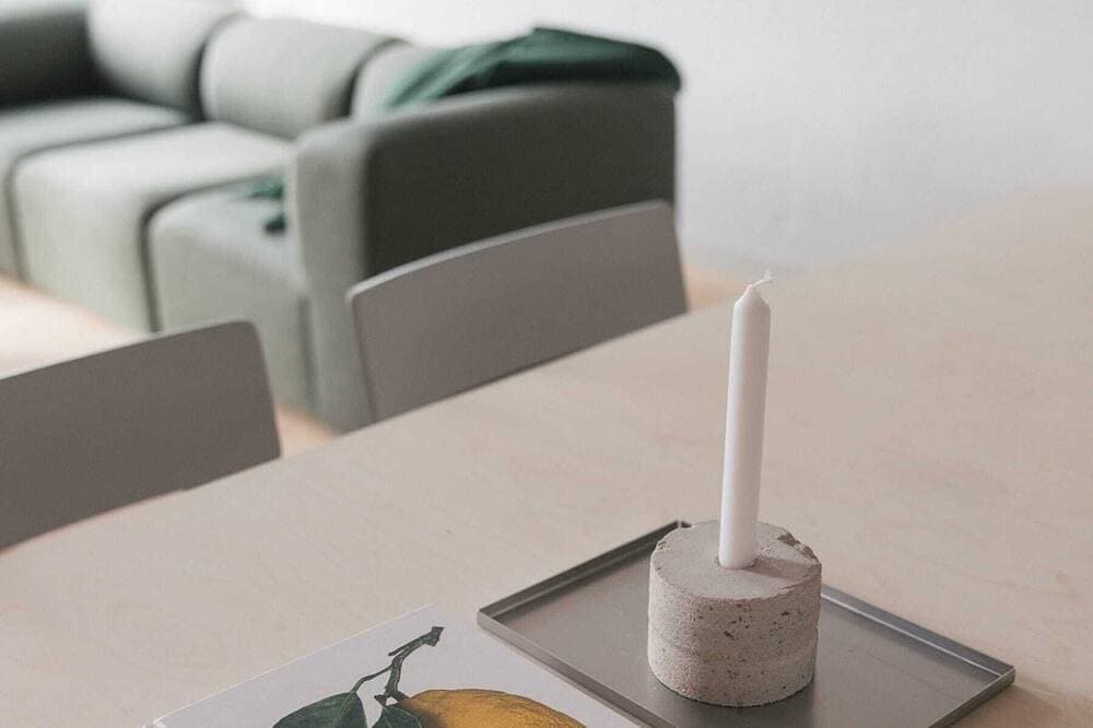 Foto 10 von 30: Dachgeschoss: Kaminofen und Raum für Gemeinschaft