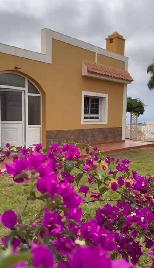 Foto 4 von 5: Villa Lucian en Adeje con Vistas al Atlántico