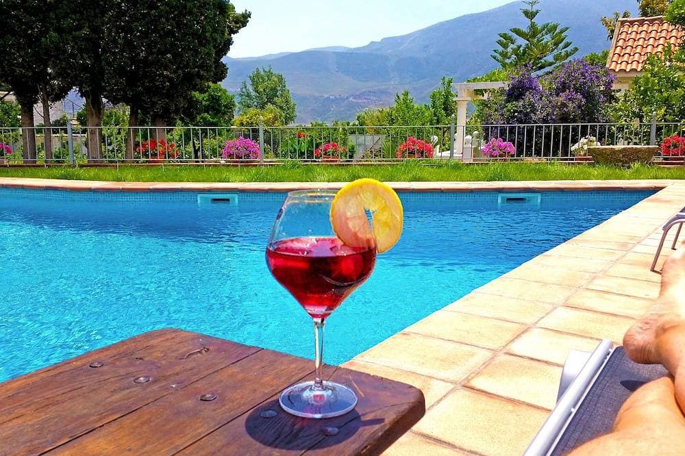 Classic Andalusian Villa, Surrounded By Orange Trees, Fountains. Private Pool. 1