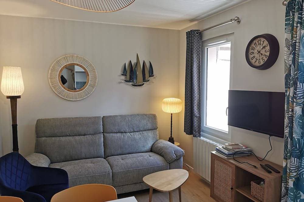 Foto 13 von 30: Gîte \"À bon Port\". Agréable Petite Maison au Coeur du Port de St Vaast la Hougue