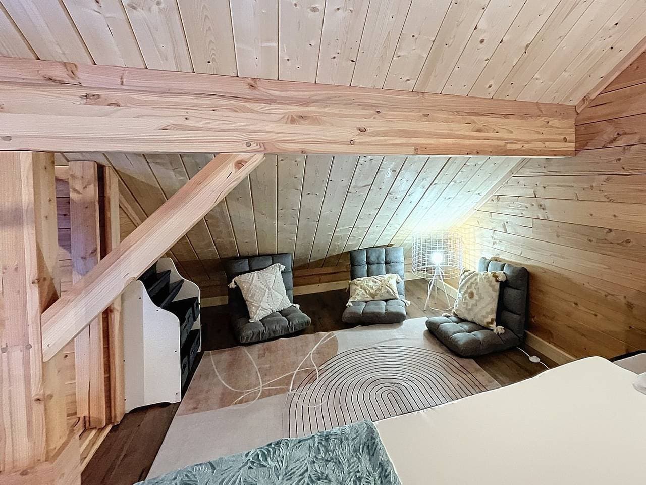 Foto 12 von 19: Komfort-Chalet 6 Pers. mit Parkplatz und WLAN in Le Corbier