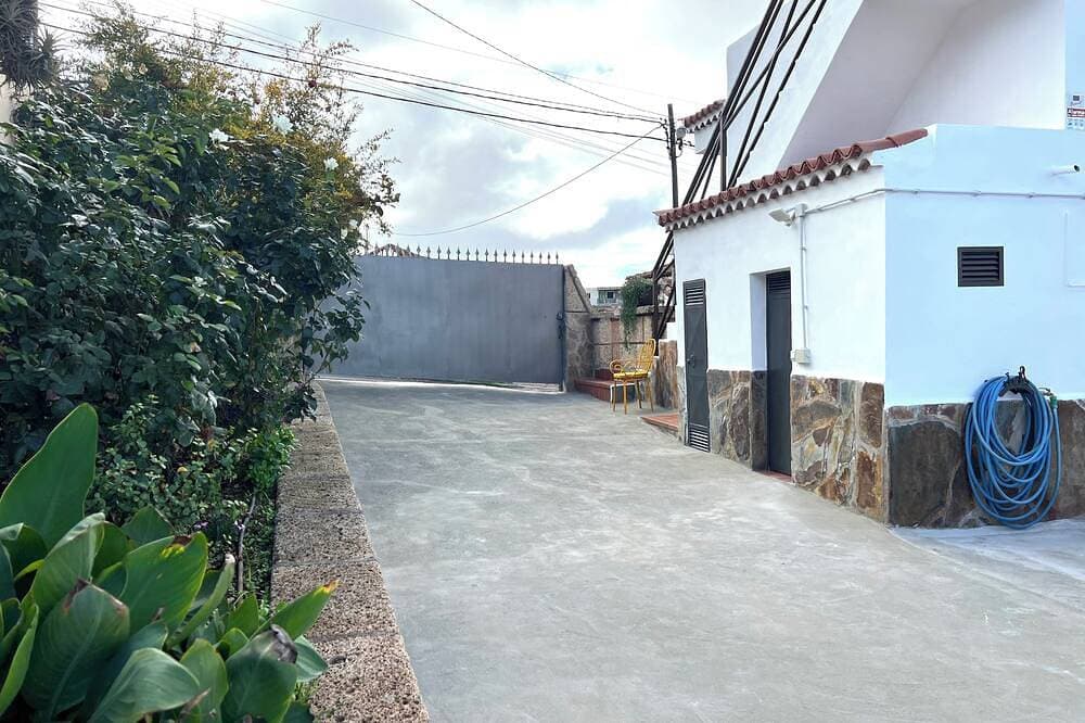 Foto 10 von 30: Haus mit großer Terrasse mit Blick auf den Teide und La Gomera.
