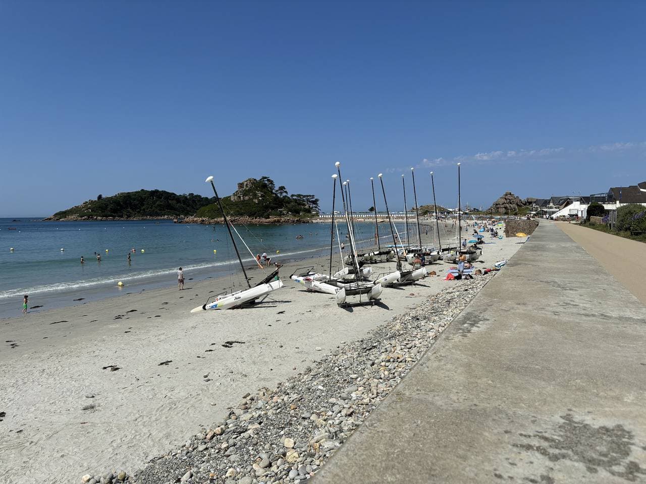 Foto 10 von 35: Le Taureau - T3 ,Trébeurden , vue mer