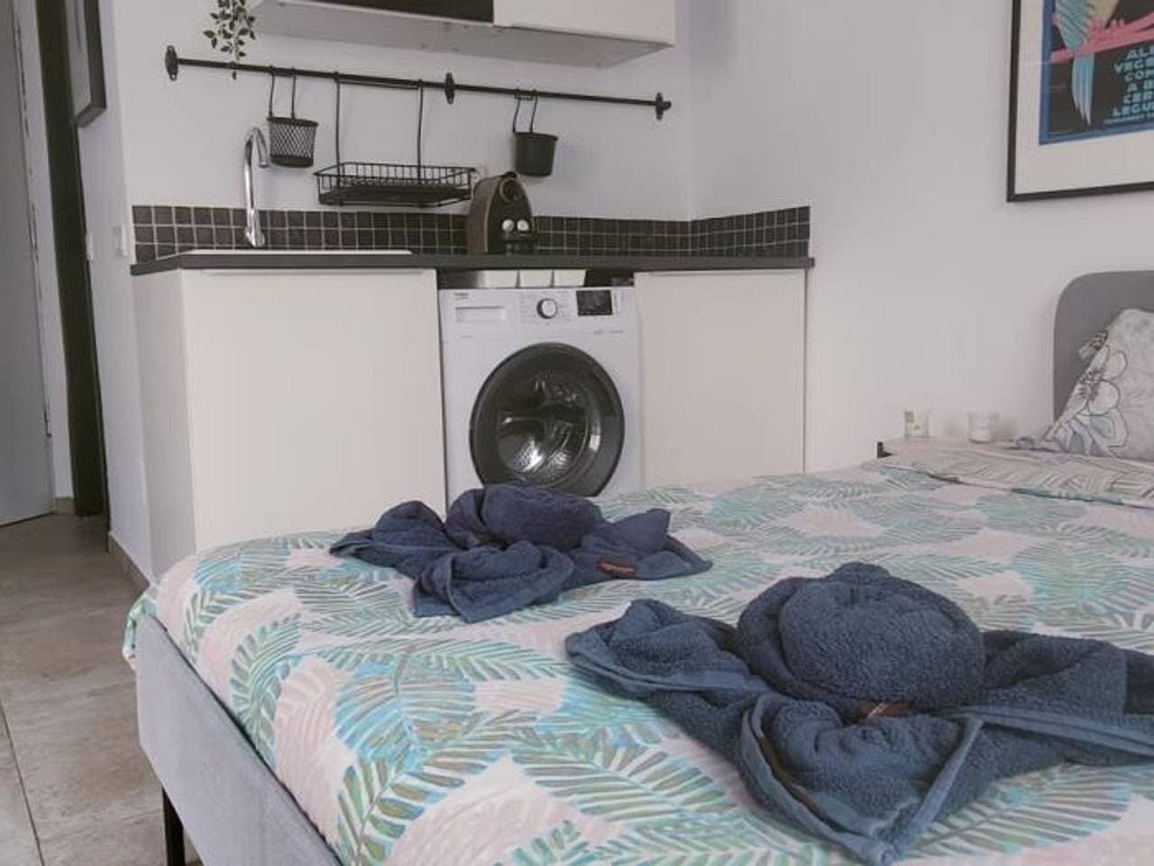 Foto 4 von 23: Zentrales Studio, 450 m zum Strand von Bajondillo, Balkon, schnelle WLAN
