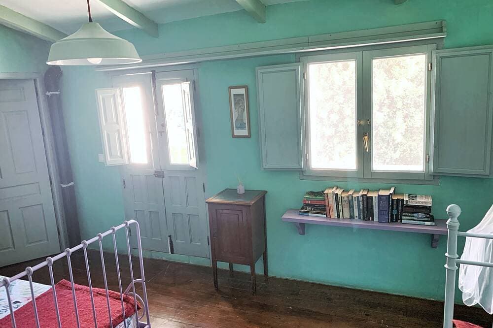 Foto 7 von 30: Charming Rural Lodging in the Sierra de las Nieves · Casa Algarrobo