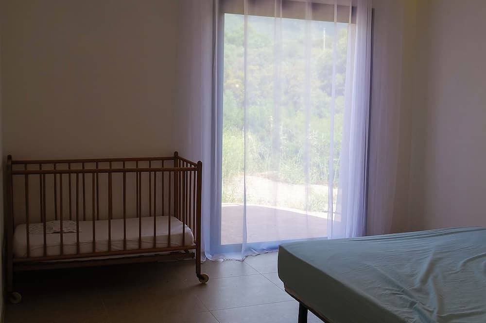 Foto 3 von 30: Belle Villa Récente Avec Piscine , sud de la Corse à 7 mn des Plages