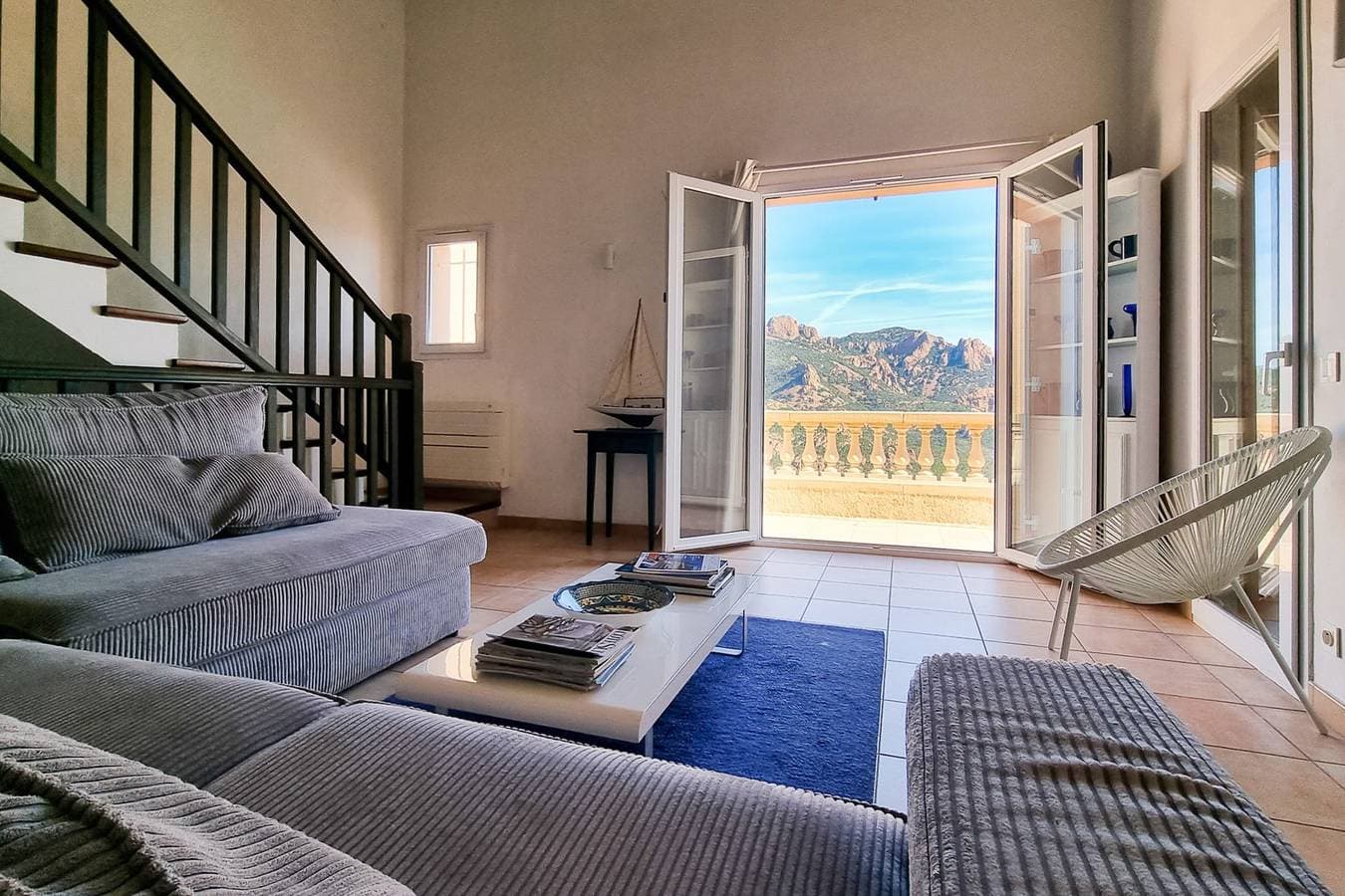 Foto 5 von 67: Villa für 14 Personen mit Balkon