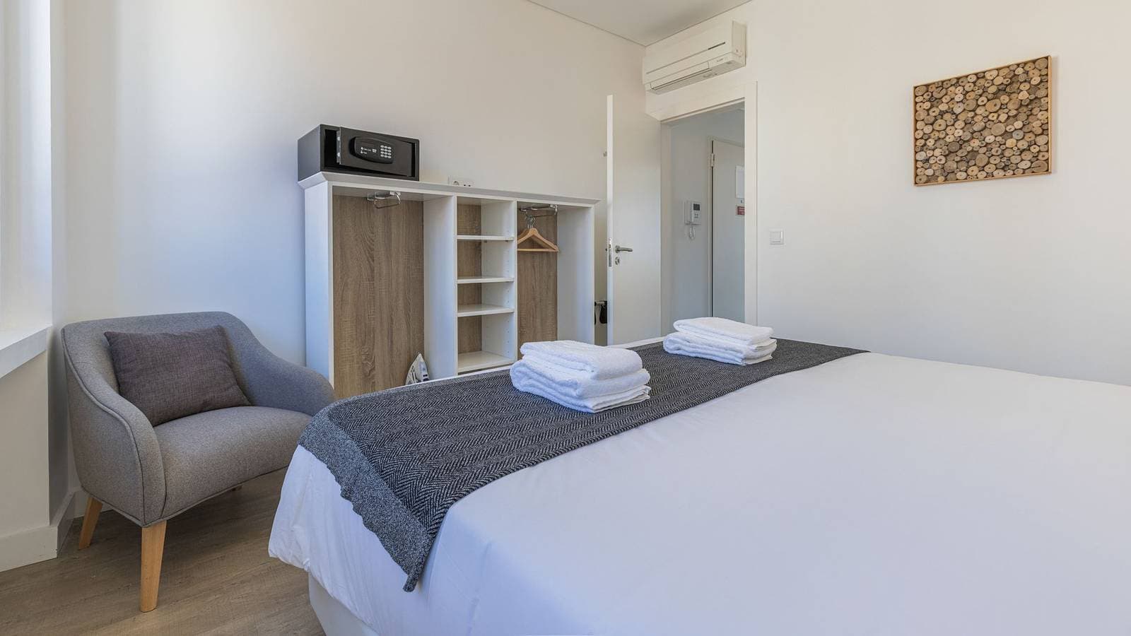 Foto 9 von 25: Garcia 28 | Apartment 2B by LovelyStay