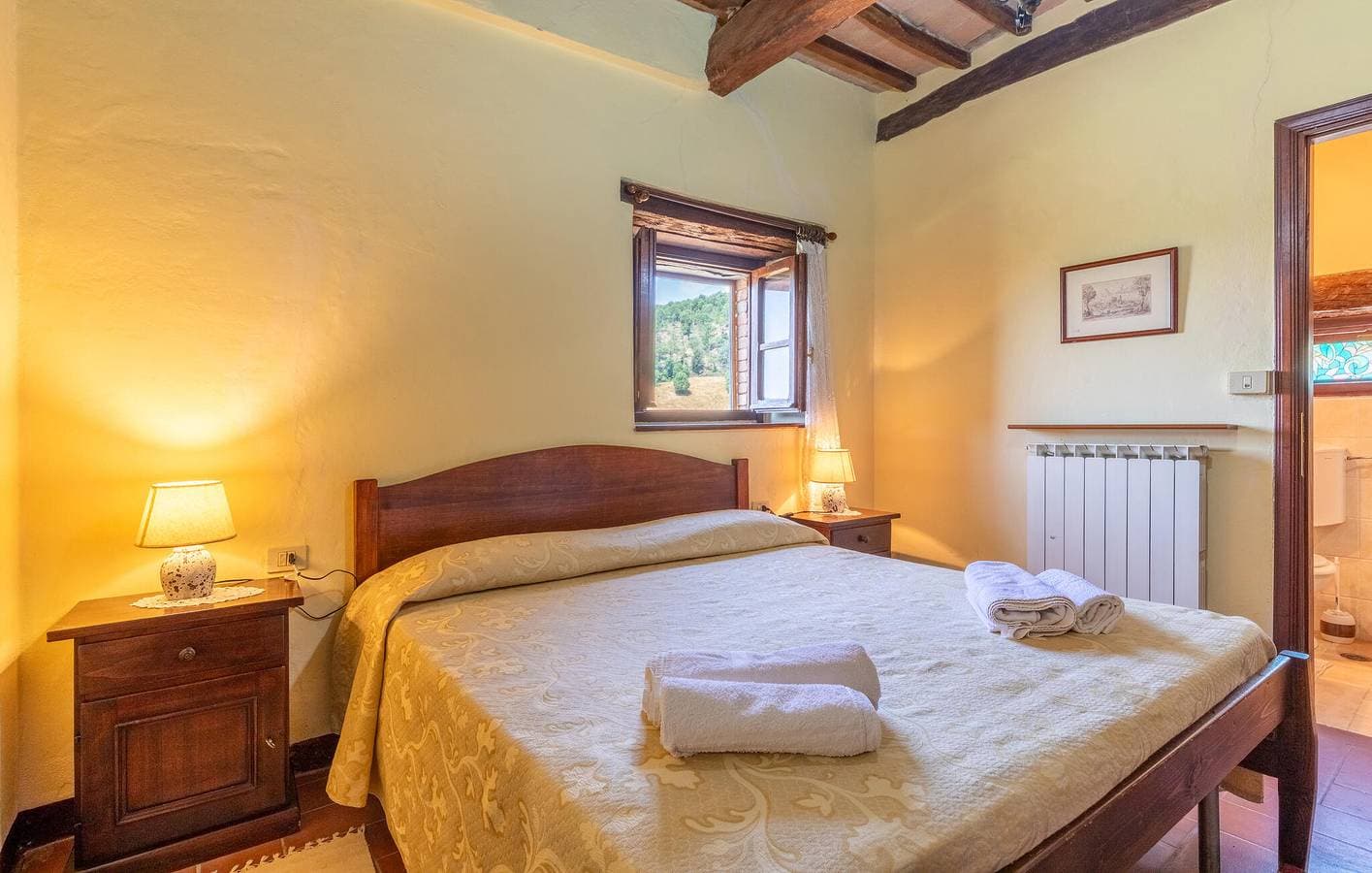 Foto 6 von 38: Ferienwohnung auf dem Lande mit Pool und Parkplatz - 1km zum Monte Santa Maria Tiberina