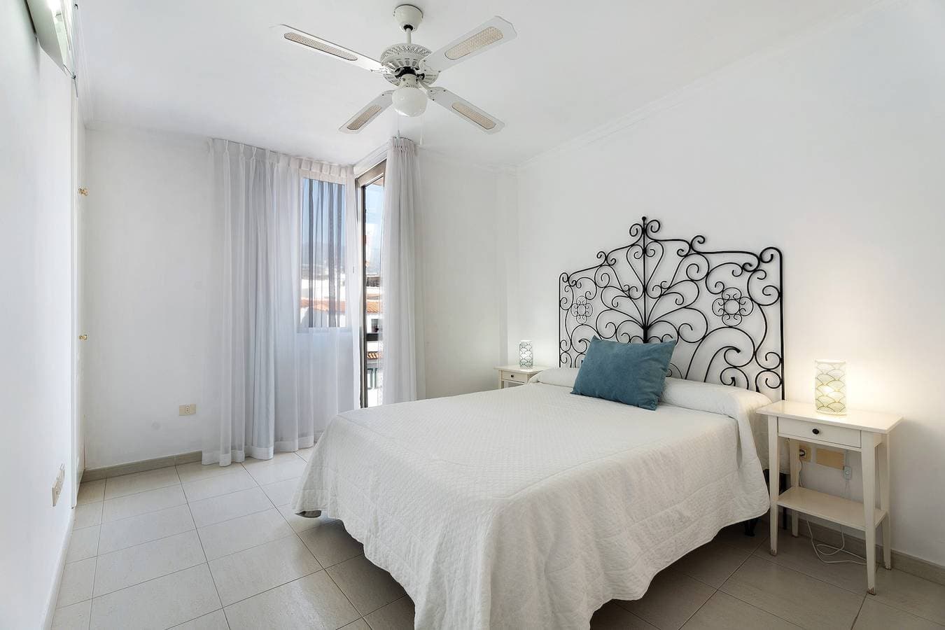 Foto 13 von 30: Ferienwohnung 'Ático Bellavista Alcalá' mit Privatterrasse und WLAN