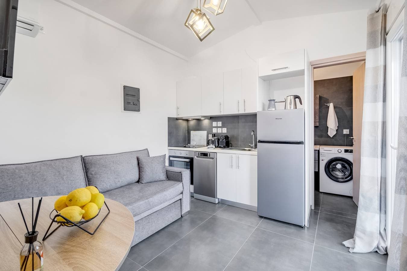 Foto 6 von 22: Villa "Μyrsini" mit Meerblick, 2 privaten Terrassen, eigenem Pool und Wi-Fi