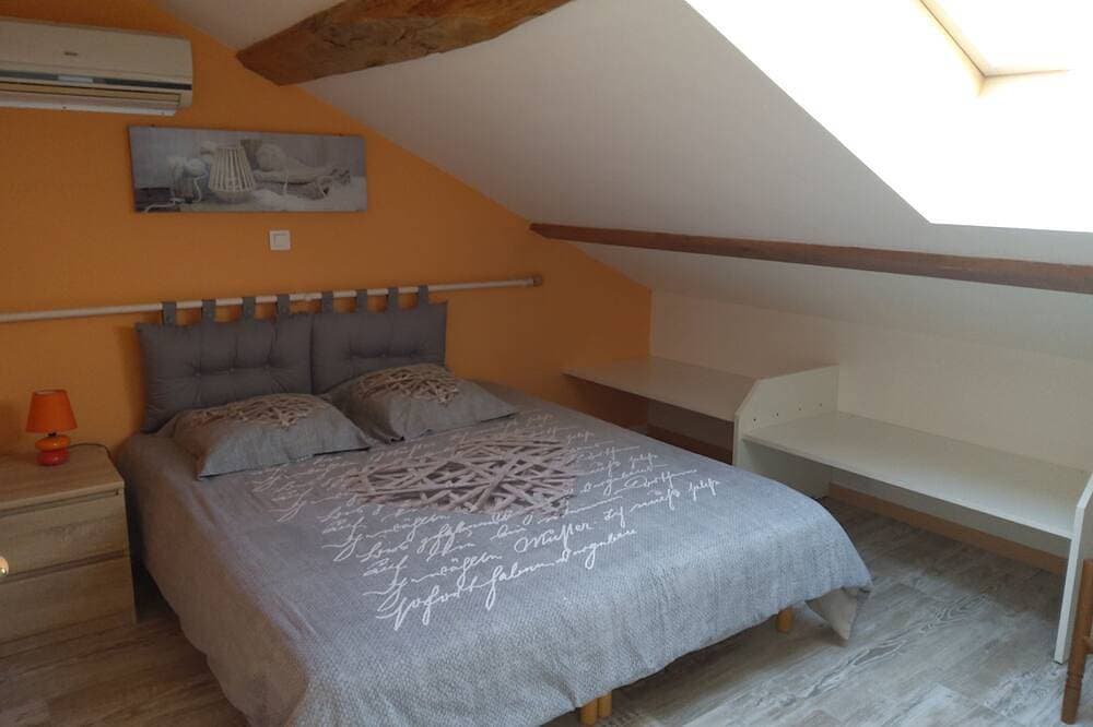 Foto 12 von 24: Between river and town center - air-conditioned - 2 WCs - enclosed courtyard