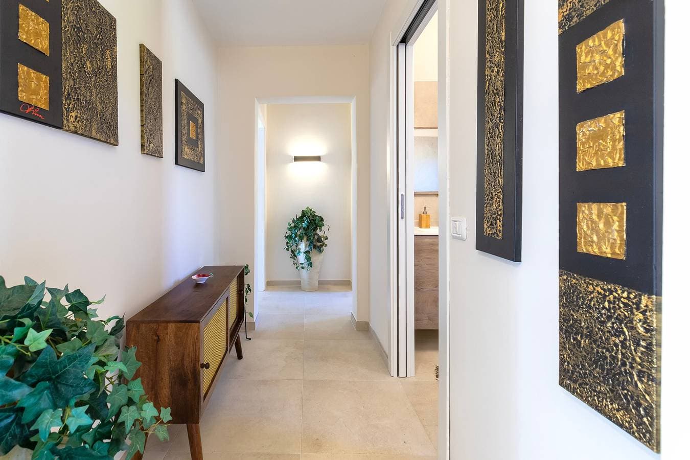 Foto 12 von 32: Ferienhaus 'Flora Sea View' mit Meerblick, WLAN und Klimaanlage