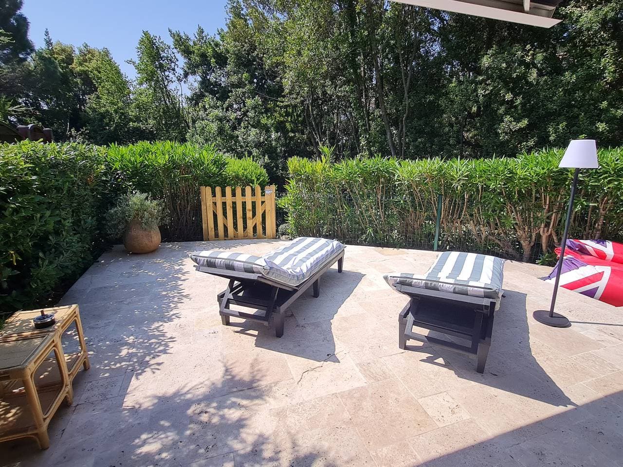 Foto 8 von 27: 3-Zimmer Mazet klimatisiert, Pool, strandnah in Sainte-Maxime