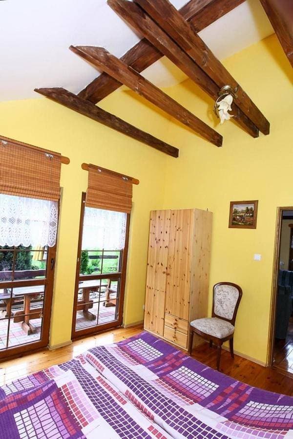 Foto 7 von 36: Ferienwohnung für 2 Personen mit Garten