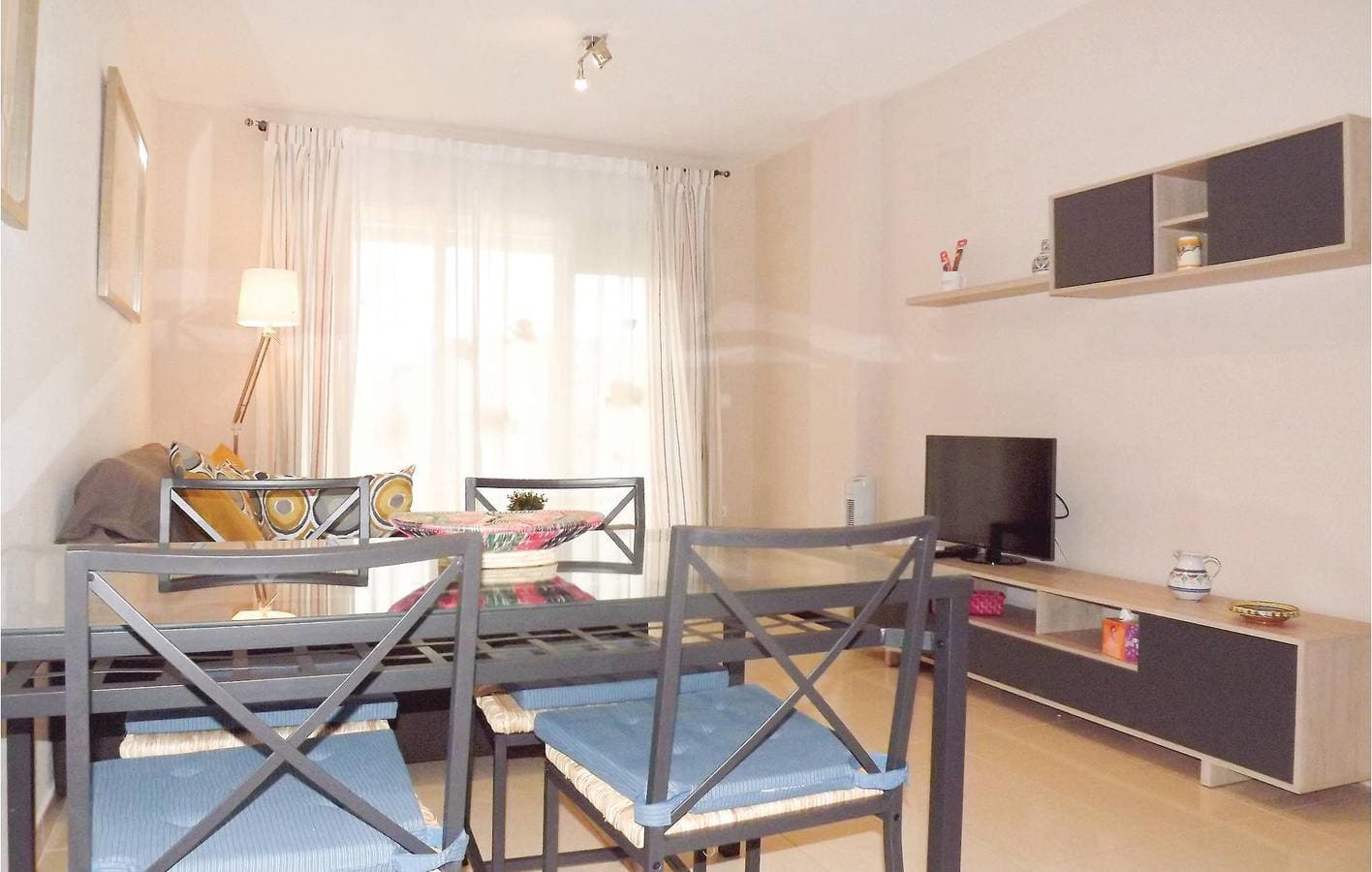 Foto 3 von 18: Appartement am Pool, 500 m vom Strand von Les Bovetes entfernt