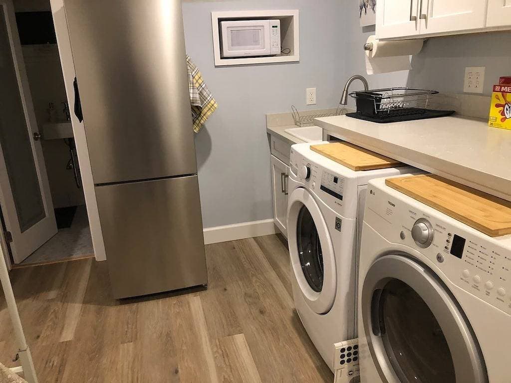 Foto 9 von 28: New Remodeled Studio in Oakland's Dimond District