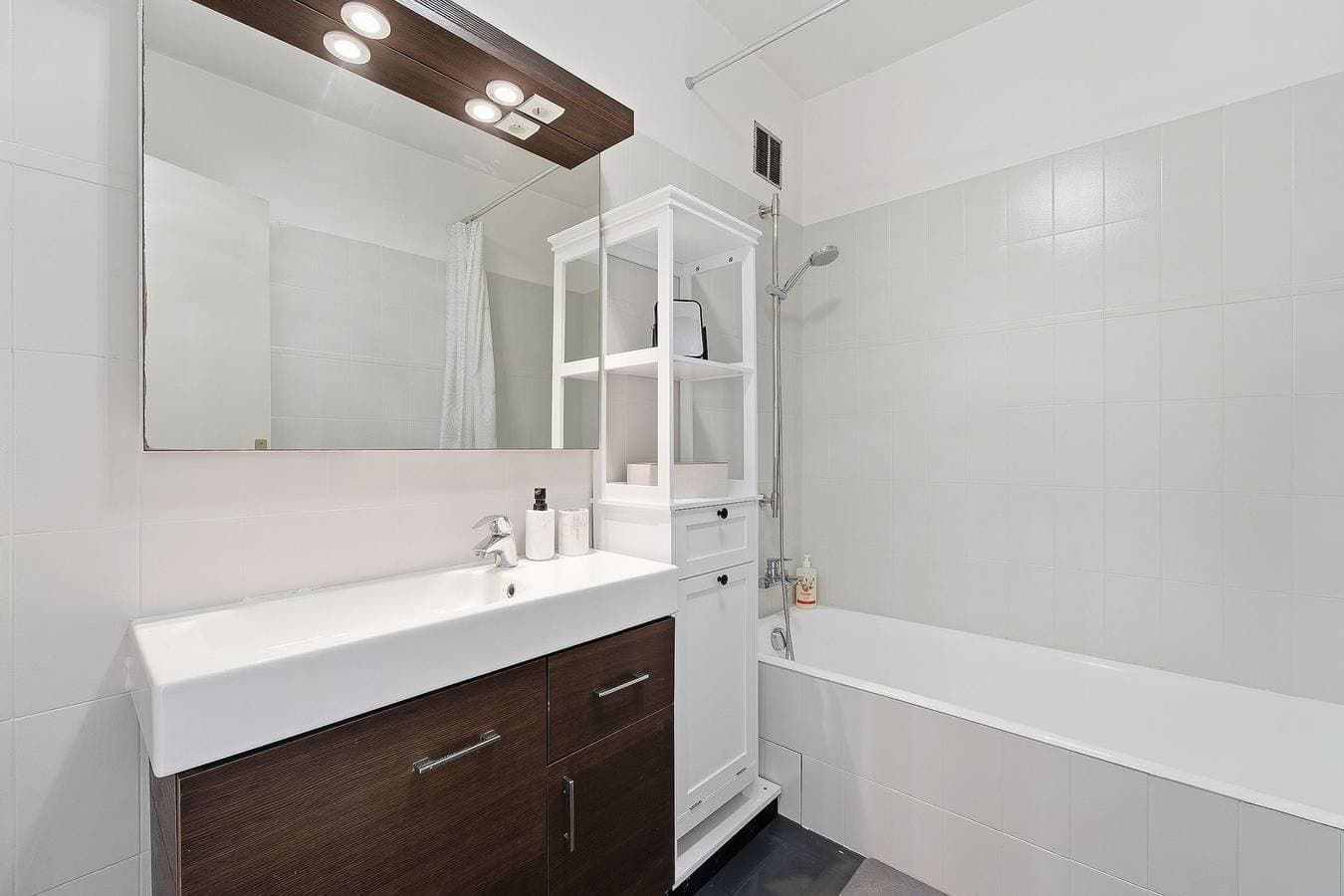 Foto 6 von 13: Ferienwohnung für 3 Personen mit Terrasse