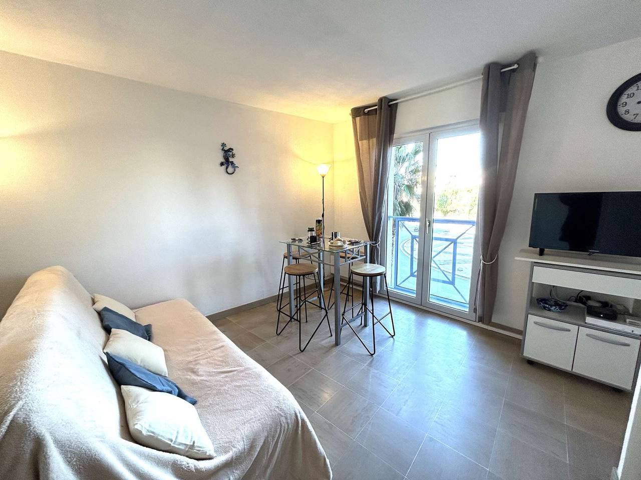 Foto 2 von 20: Studio-Kabine für 2 in Port Fréjus, nahe Strand, Internet inklusive