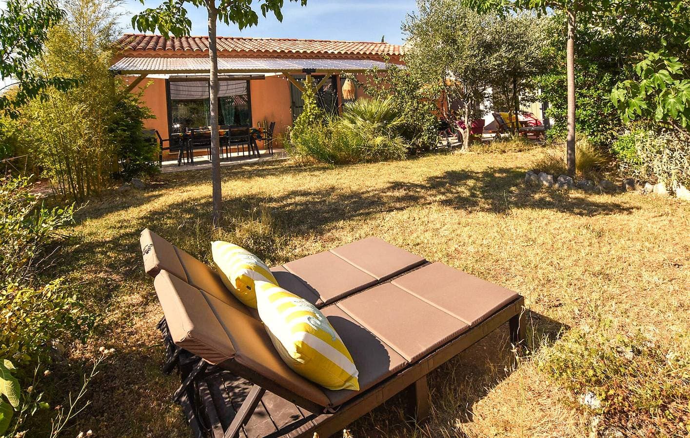 Foto 2 von 20: Reizende 80 m² große Wohnung mit Pool, Parkplatz und nur wenige Schritte von den Restaurants der Umgebung entfernt