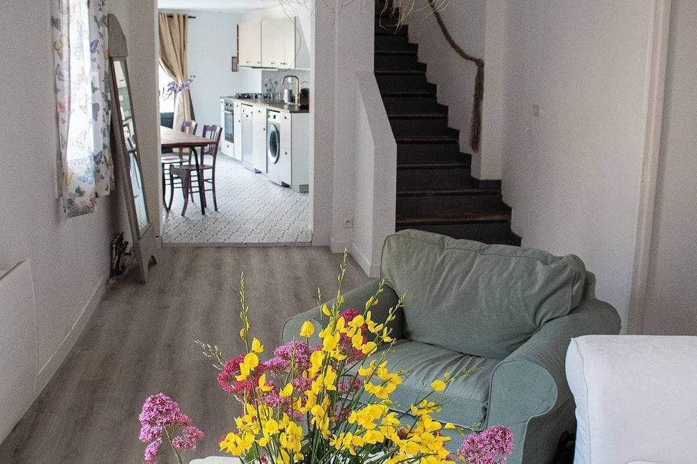 Maison de La Porte des Loups au Pied du Ventoux à Ste Colombe 1