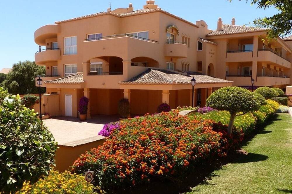 Foto 11 von 30: Atractivo Piso de1 Dormitorio, Los Patios de Santa Maria Golf, Elviria-marbella