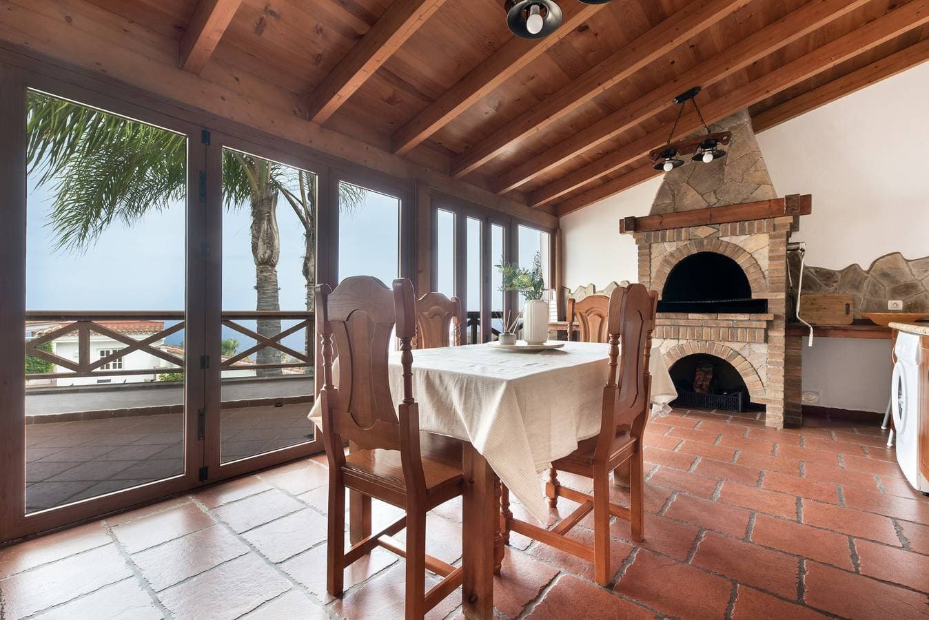 Foto 6 von 21: Ferienhaus 'Villa Gardel Casa Mango' mit Meerblick, Pool und WLAN