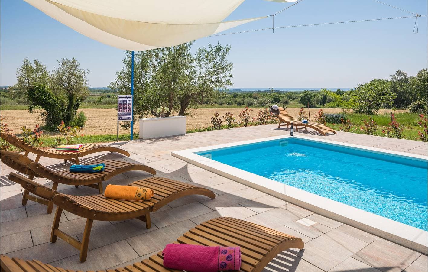 Foto 12 von 38: Charmante Ferienwohnung mit Terrasse, 2,5 km vom Strand Sirena entfernt und mit kostenlosen Parkplätzen