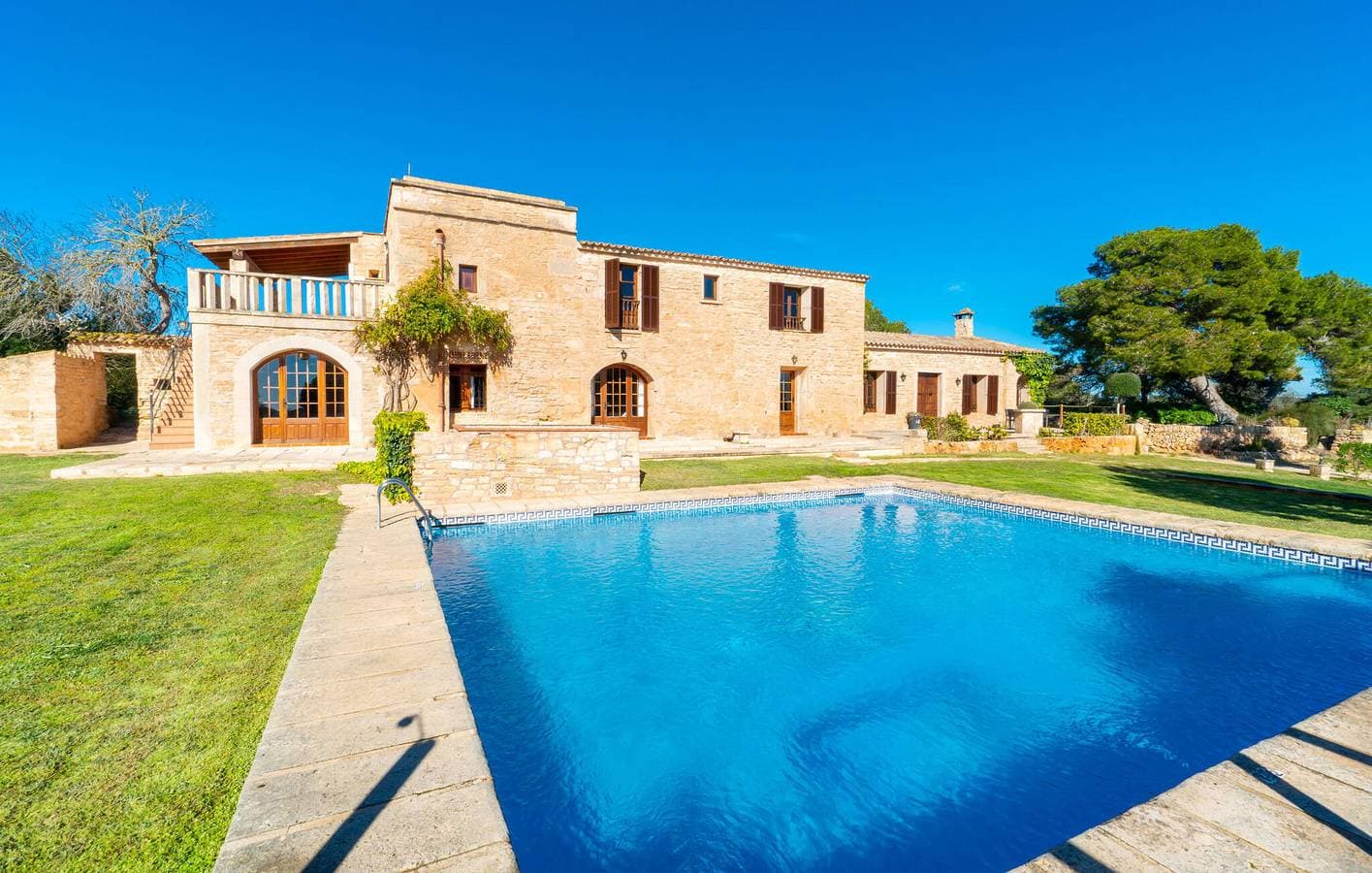 Foto 9 von 32: Appartement am Strand mit Pool und Wifi, 2,5 km von Playa Es Pregons entfernt