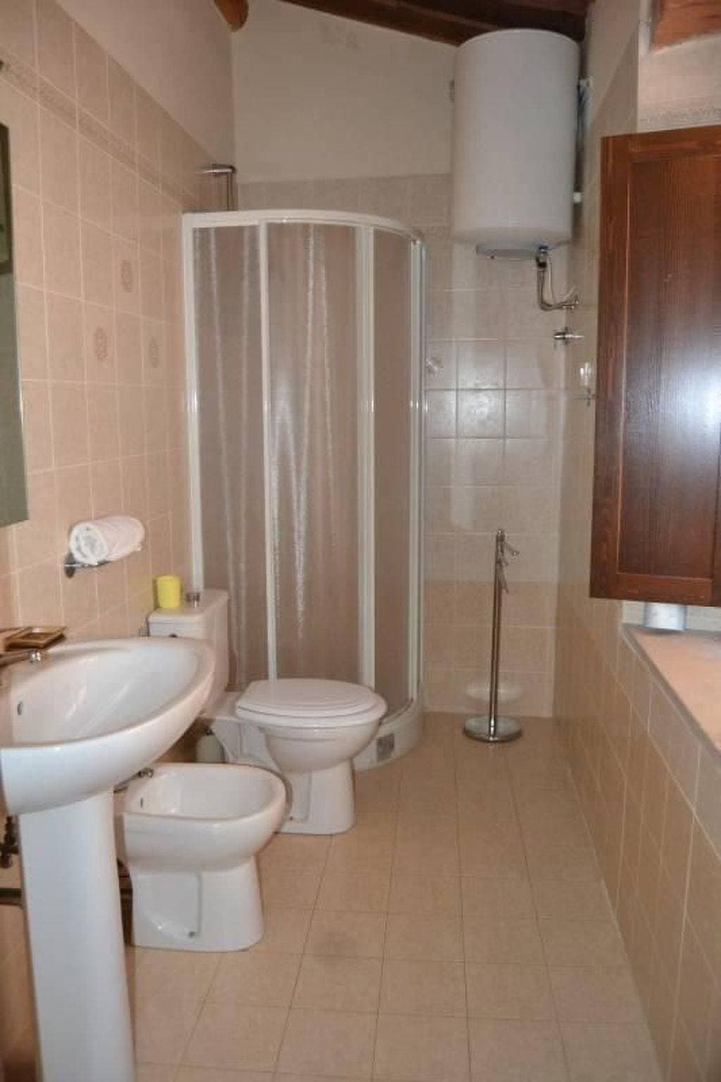 Foto 10 von 53: Zwei-Zimmer-Wohnungen im ersten Stock mit kleinem Außenbalkon