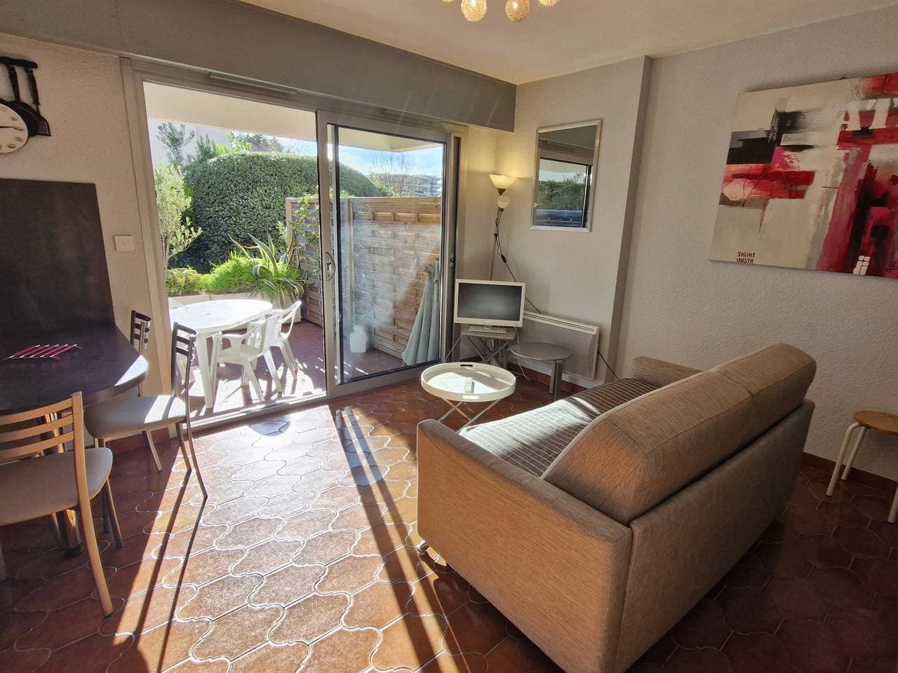 Foto 3 von 21: Studio mit Klimaanlage und Parkplatz, nahe Zentrum Sainte-Maxime