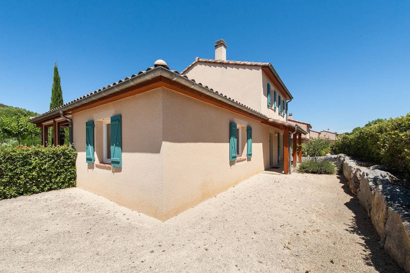 Foto 4 von 32: Villa für 8 Personen mit Garten