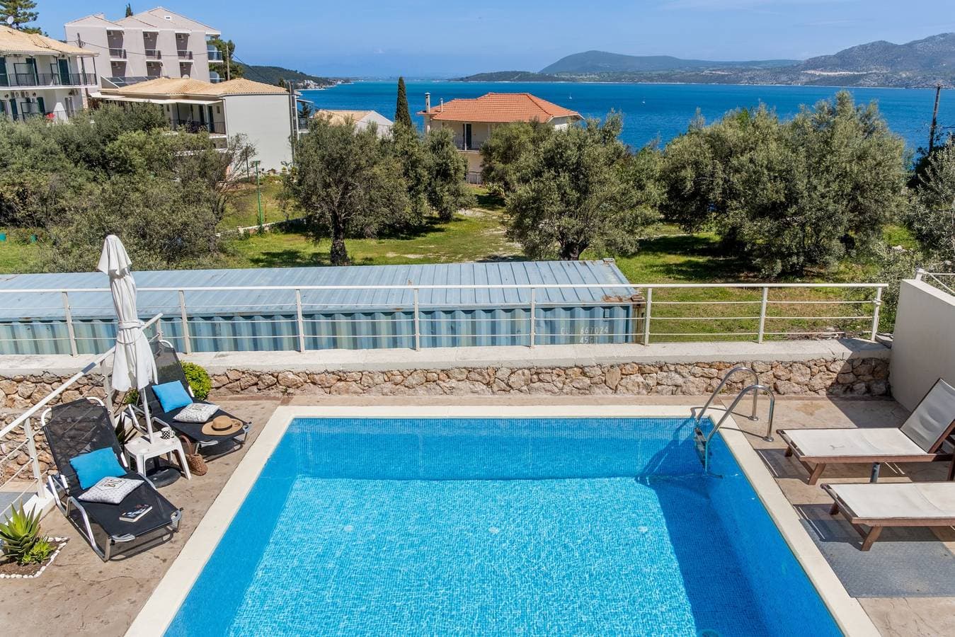 Evagelia Luxury Apartment 2 1
