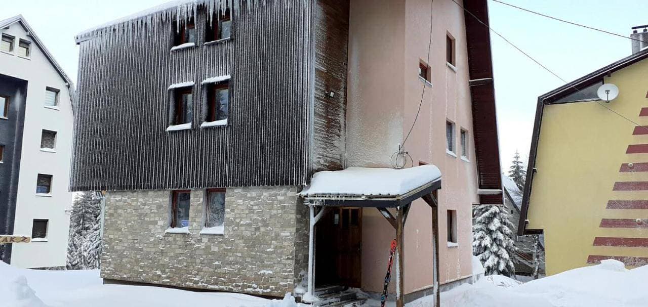 Apartments Gaga 1