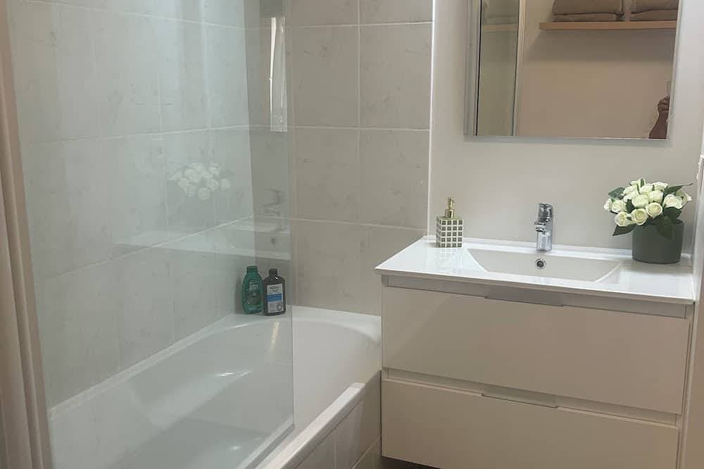 Foto 4 von 10: Magnificent studio in Roquebrune in the Var In a beautiful secure residence
