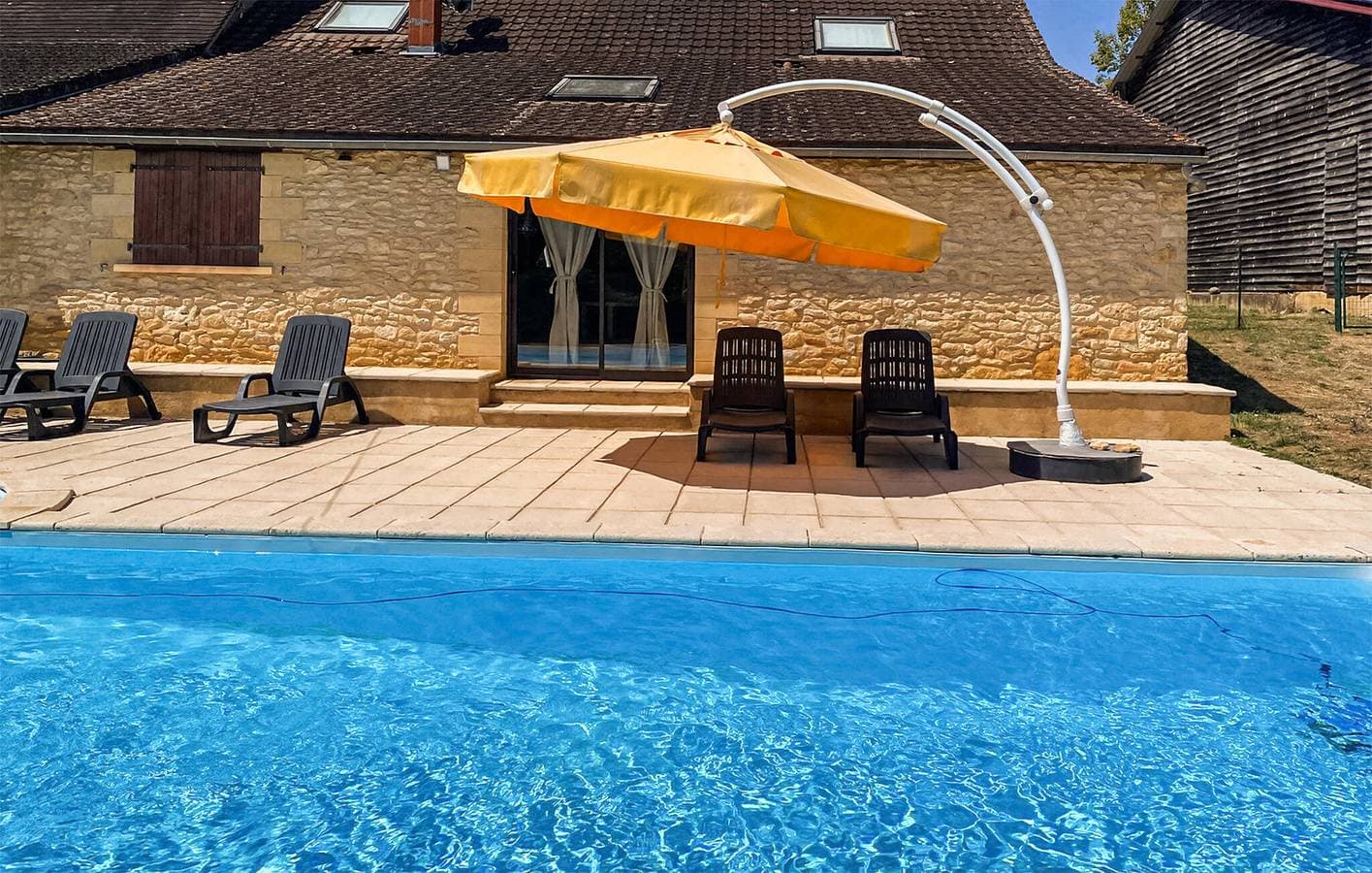 Foto 2 von 31: Gemütliche 95qm Wohnung mit Pool in der Nähe des Flusses La Vézère
