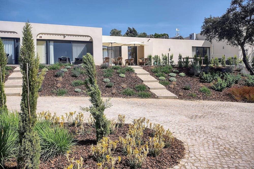 Foto 9 von 27: Suites Sunny Hill fur einen wunderbaren, unbeschwerten Urlaub an der Algarve