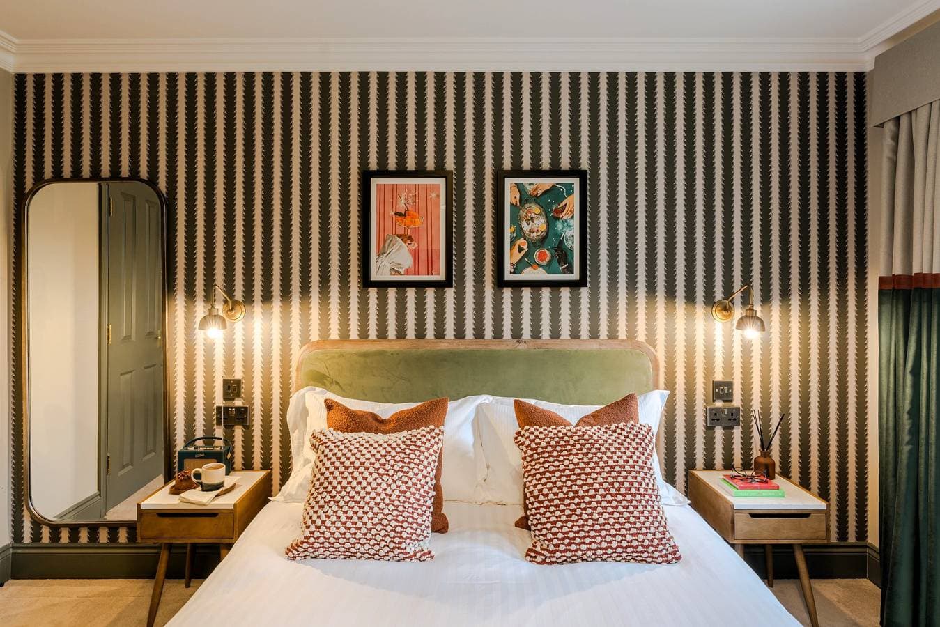 Foto 10 von 11: Your Apartment | Bristol Pembroke House | 1 Bed apartment | Courtyard