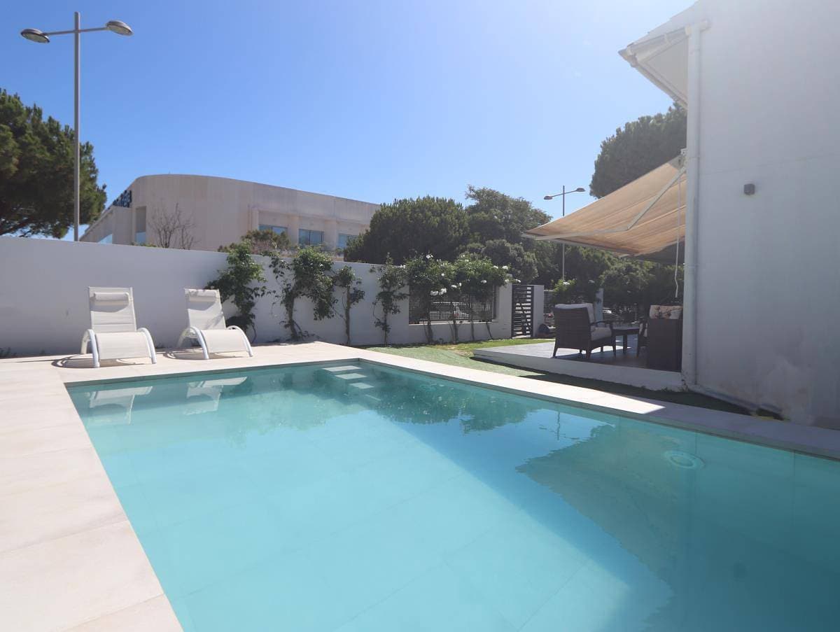 Foto 3 von 25: Casa Mamen - Modernes Haus mit Pool in Strandnähe für bis zu 6 Personen