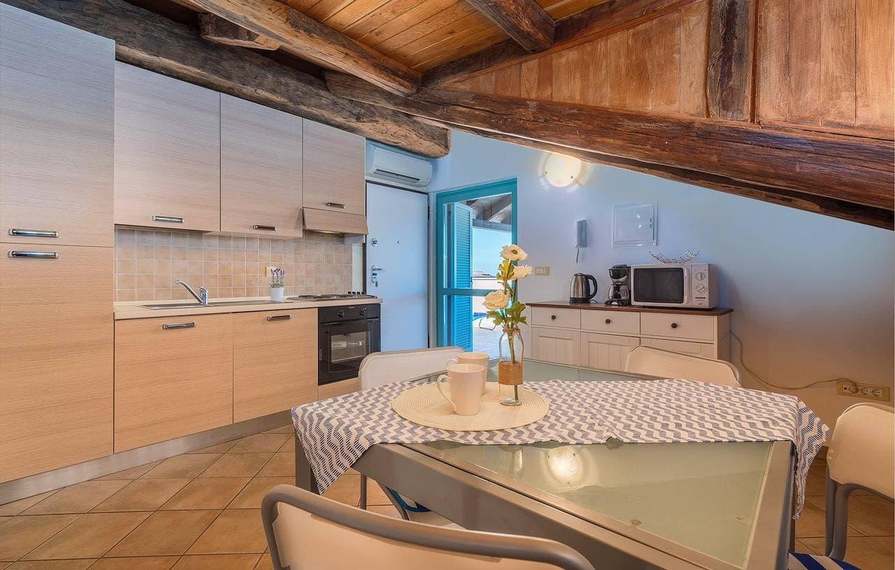 Foto 8 von 28: Apartment Paradise mit Gemeinschaftspool und Tennisplatz in der Nähe von Poreč
