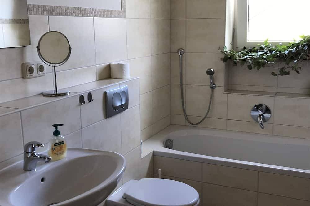 Foto 3 von 9: Gemütiche 24qm Ferienwohnung, kostenfreies WLAN  und Parken