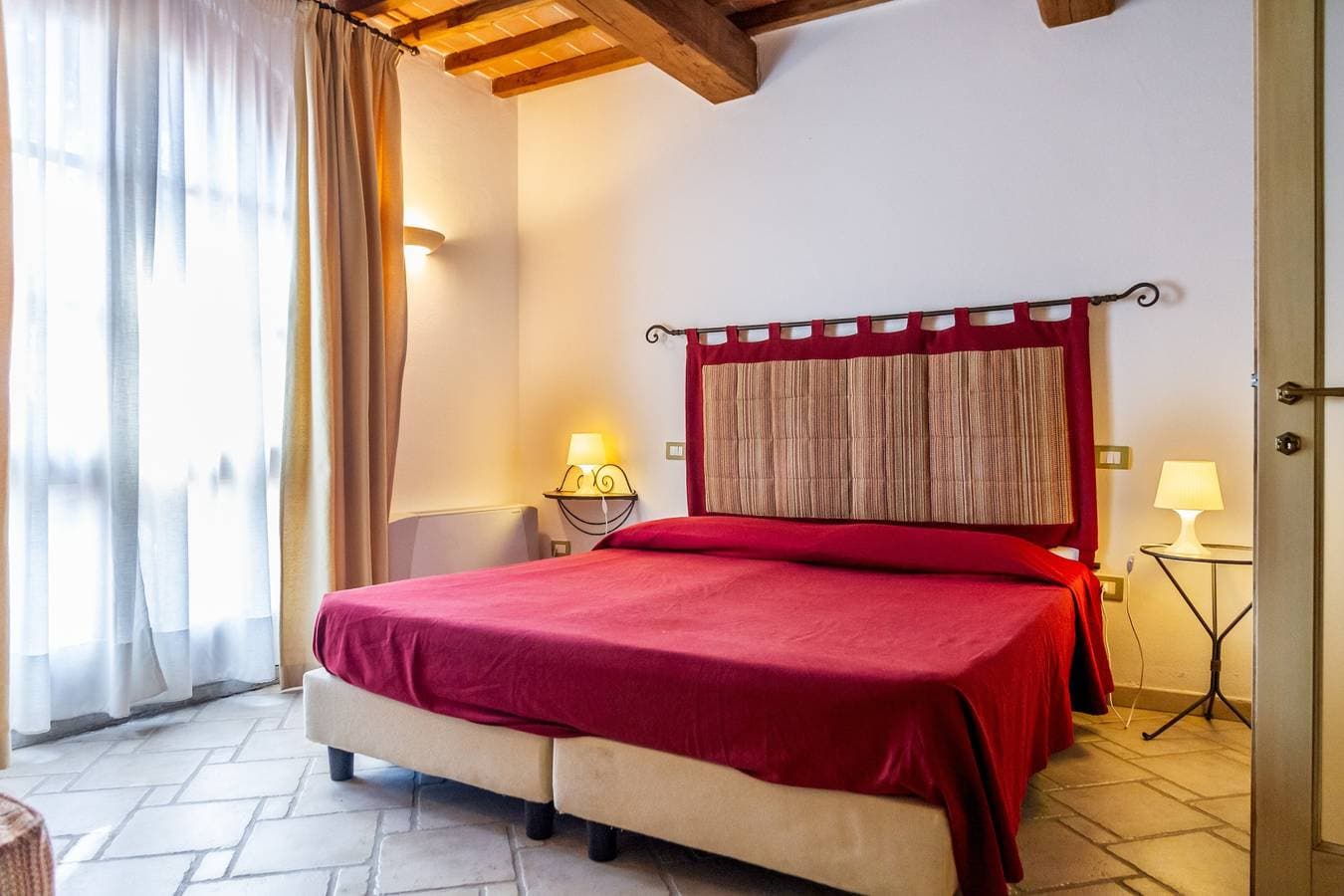 Foto 7 von 35: Ferienwohnung 'Ilaria' mit Gemeinschaftspool, Wi-Fi und Klimaanlage
