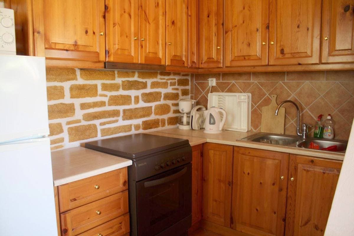 Foto 9 von 43: Ferienhaus mit Pool, großer Garten, idyllisch und ruhig, Wifi | Triopetra, Kreta