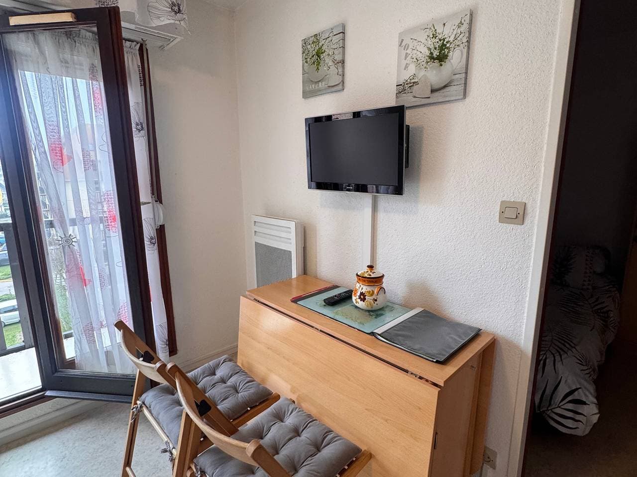 Foto 6 von 21: Wohnung mit Balkon und Parkplatz, 50m vom Strand